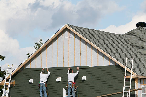 Professional Siding Contractor technician working in Collingswood, NJ